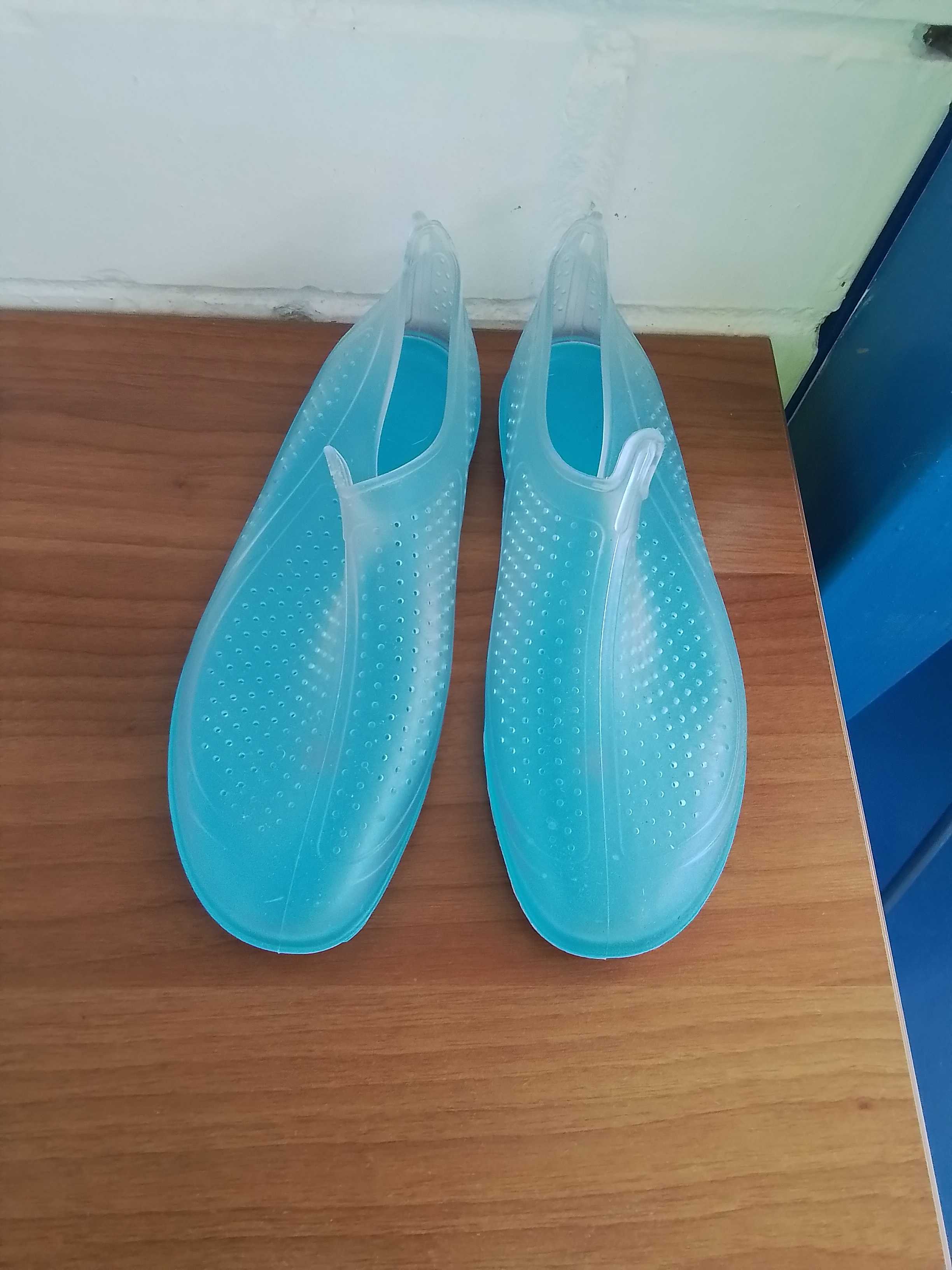 scarpe per il mare tg 37