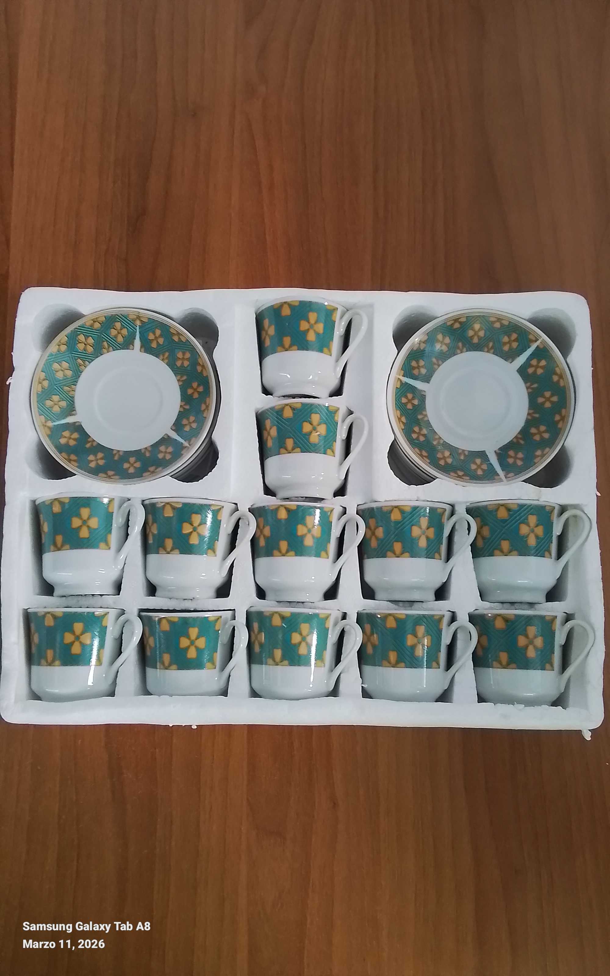 12 tazzine da caffè 