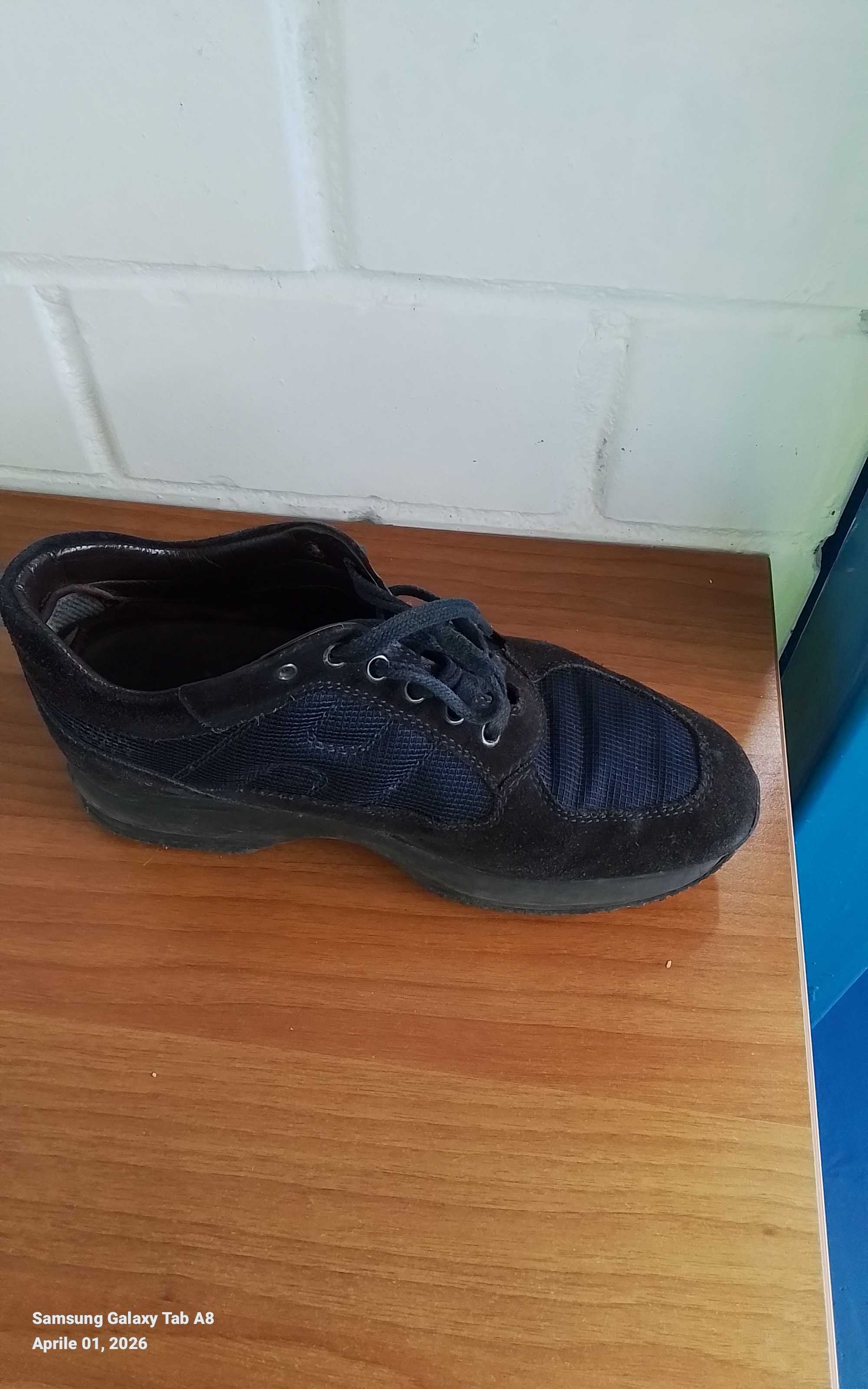 scarpe uomo tg 42